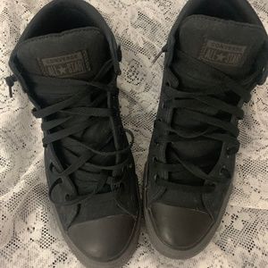 Black mid rise converse